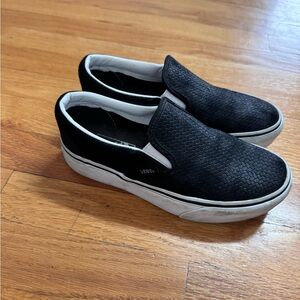 Vans Platform Slip On Shoes Black Snakeskin Women’s 6